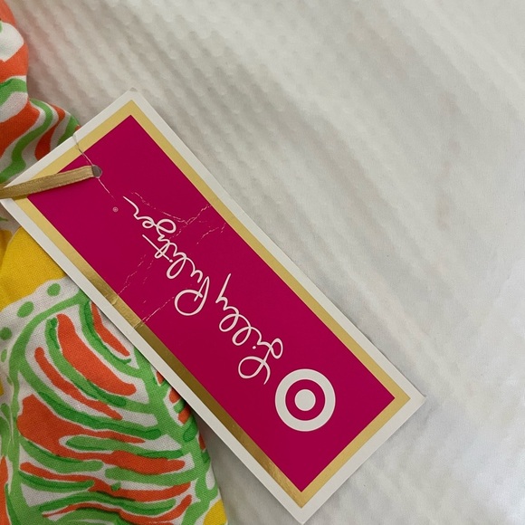 Lilly Pulitzer For Target High Waist Shorts in Yellow and Orange - Picture 6 of 9